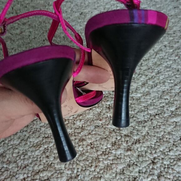Lilly Pulitzer Elegant Pink satin Strappy Sandals size 6.5 - Picture 7 of 11